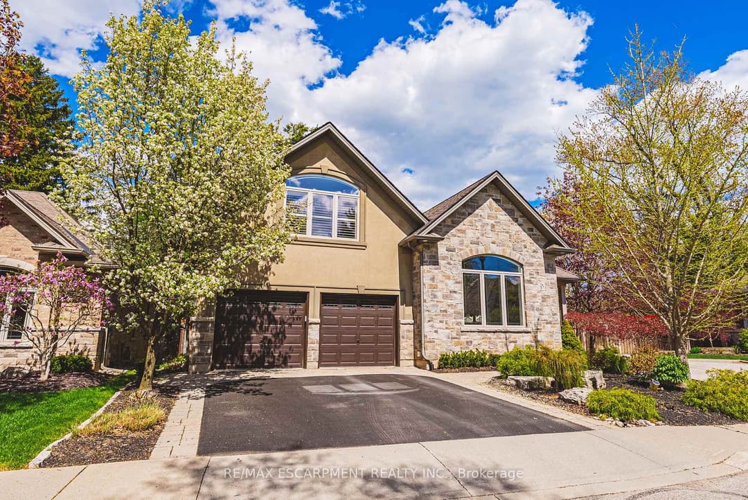 976 Shadeland Avenue Unit 3, Burlington