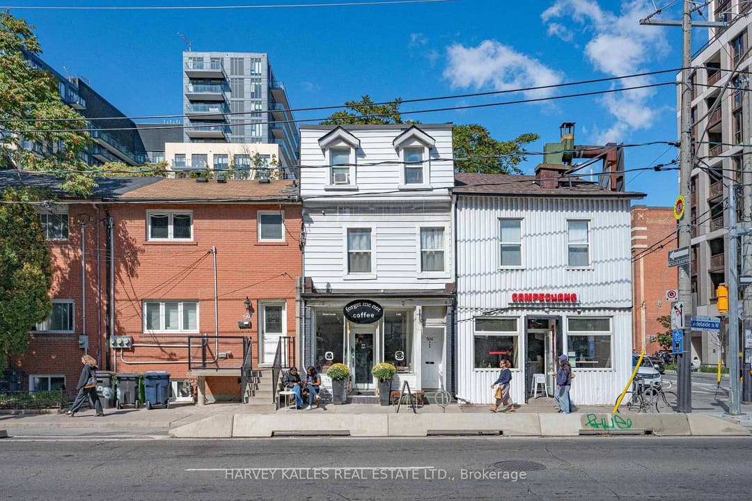 506 Adelaide Street, Downtown Toronto / Waterfront