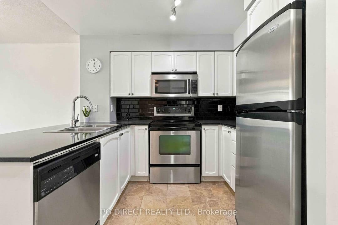 231 Fort York Boulevard Unit 412, Downtown Toronto / Waterfront