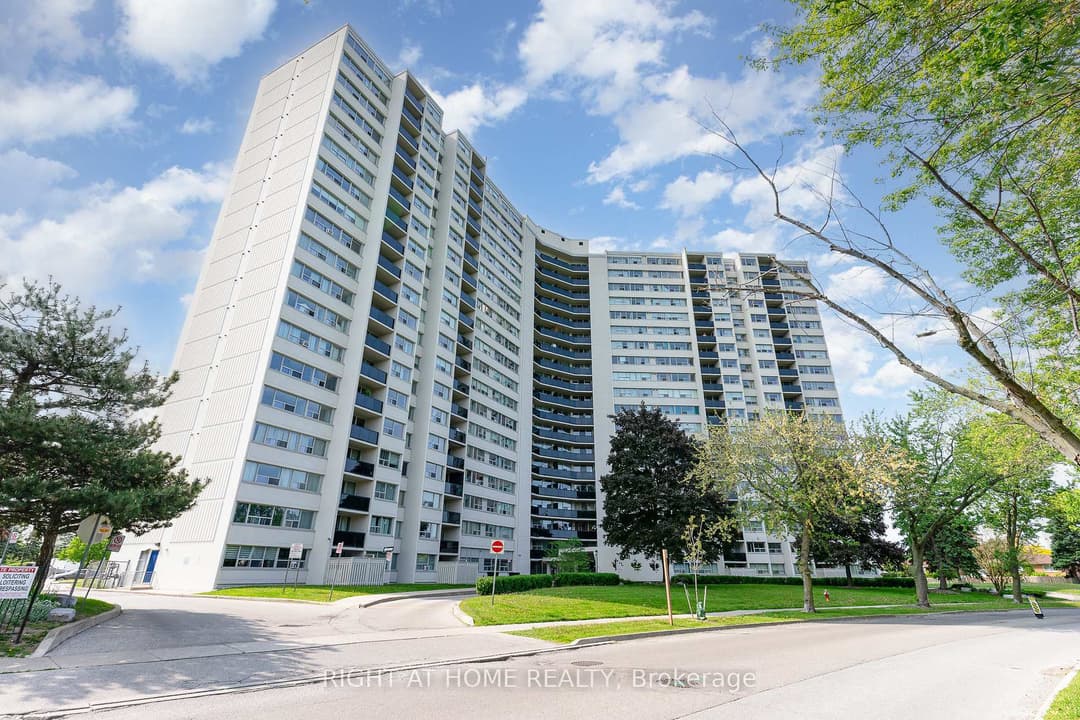 530 Lolita Gardens Unit 505, Mississauga