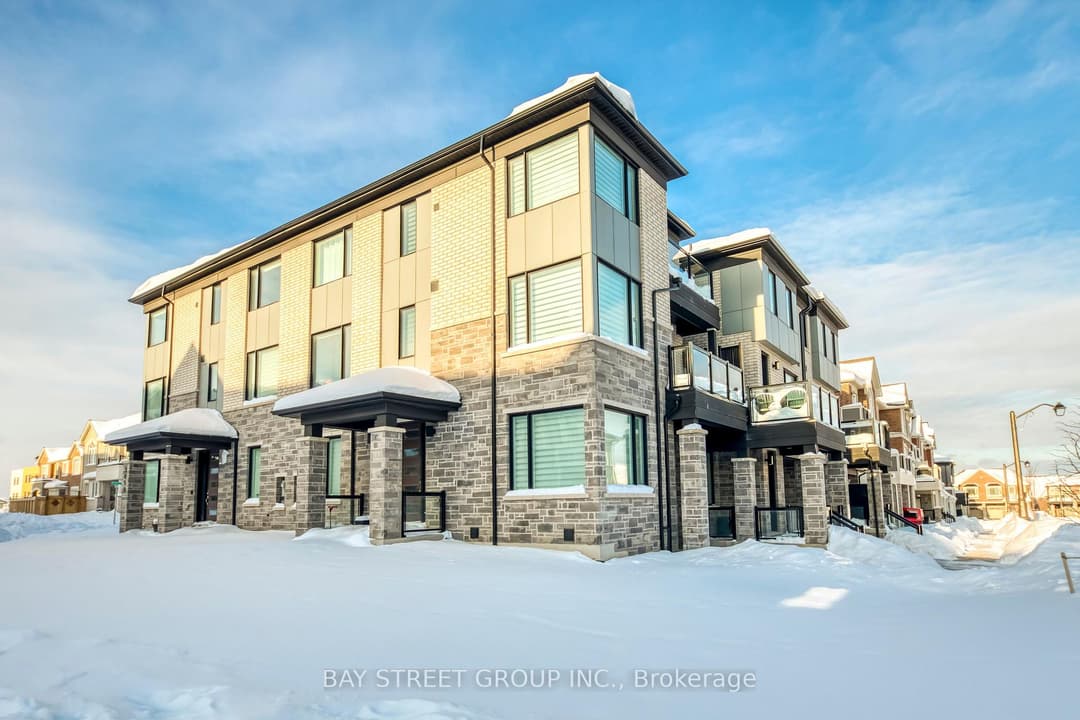 3049 Merrick Road, Oakville