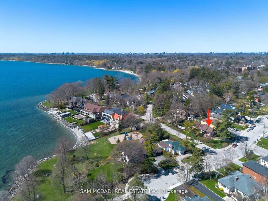 62 Maple Avenue, Mississauga