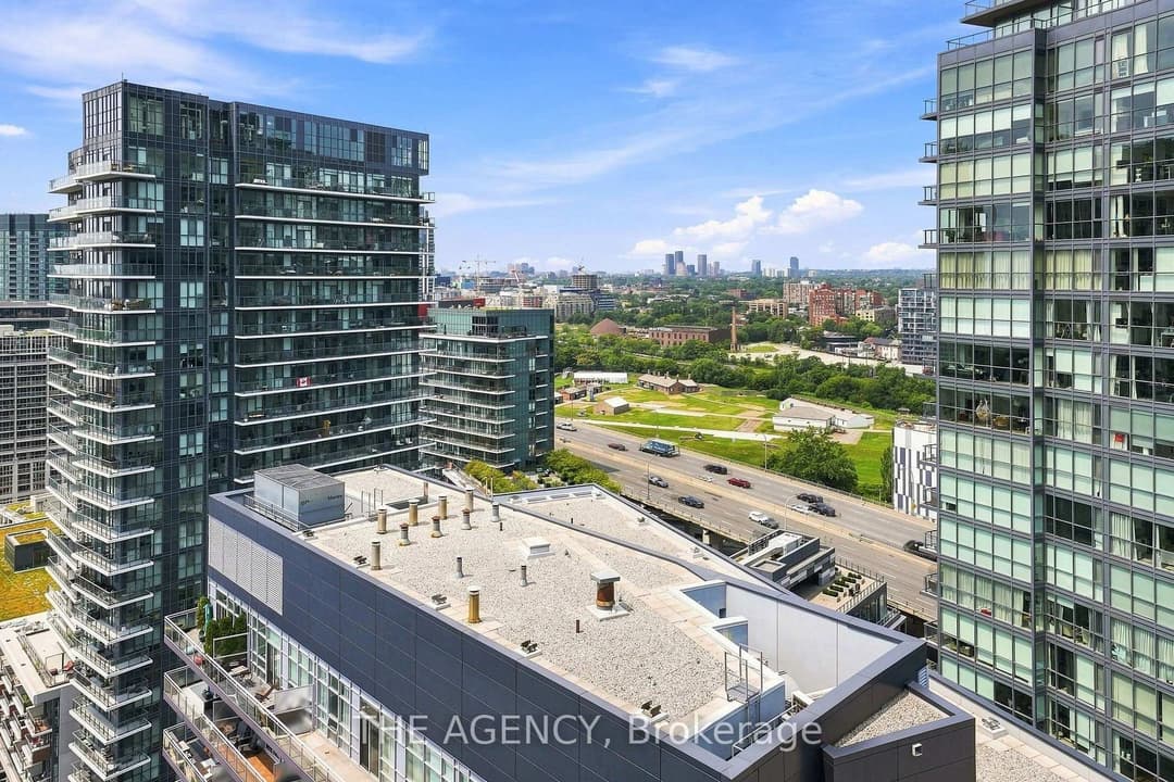 600 Fleet Street Unit 2301, Downtown Toronto / Waterfront