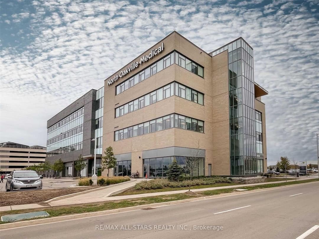 3075 Hospital Gate Unit 416, Oakville