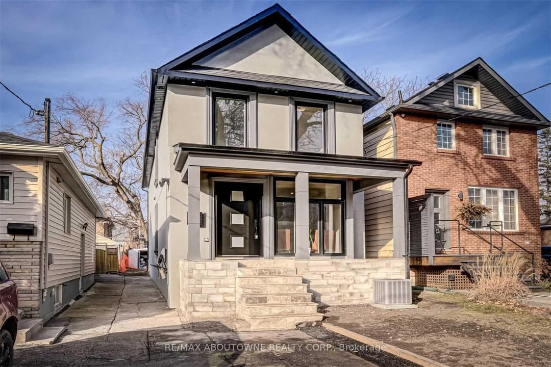 94 Lake Crescent, Liberty Village / Parkdale / South Parkdale