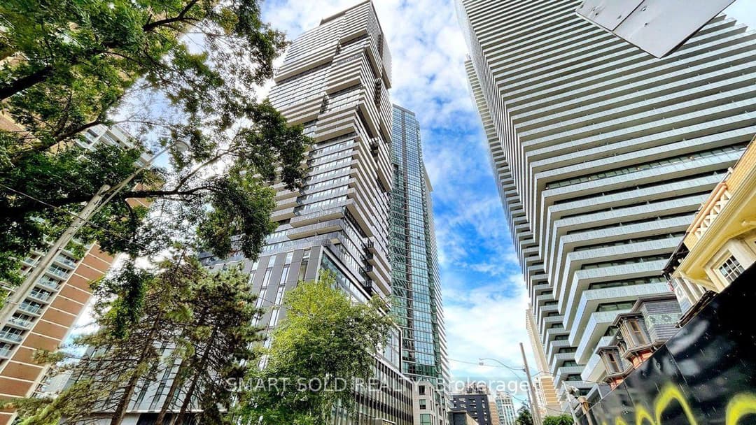 55 Charles Street Unit TH05, Regent Park / Cabbagetown / St. James Town
