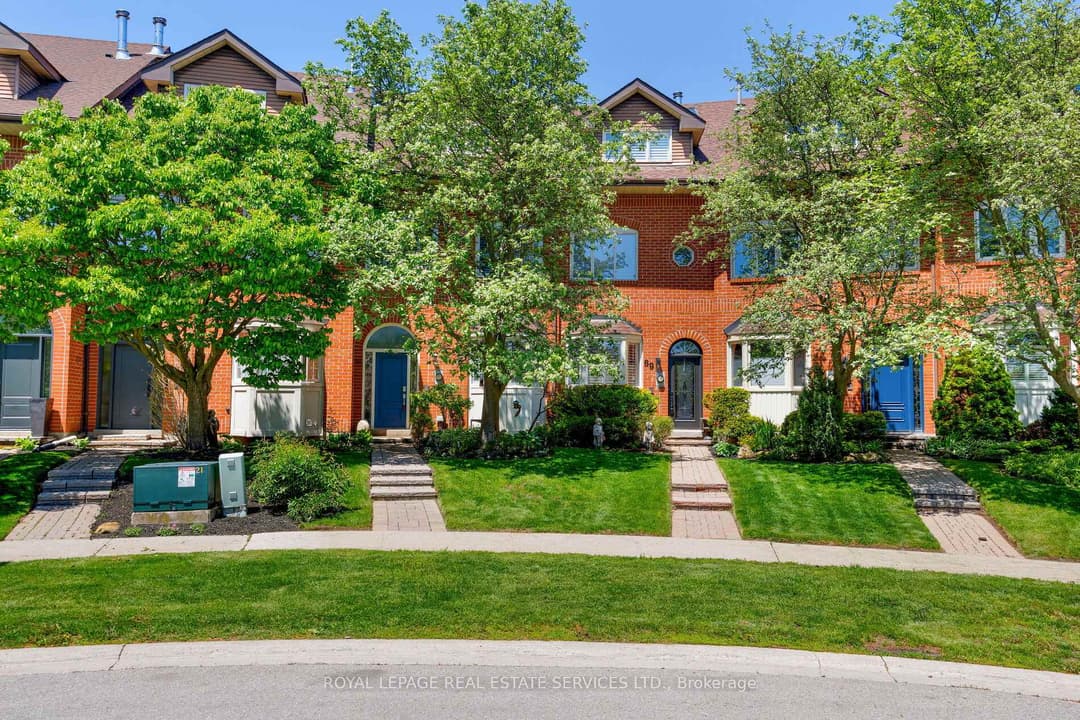 68 Tradewind Drive, Oakville