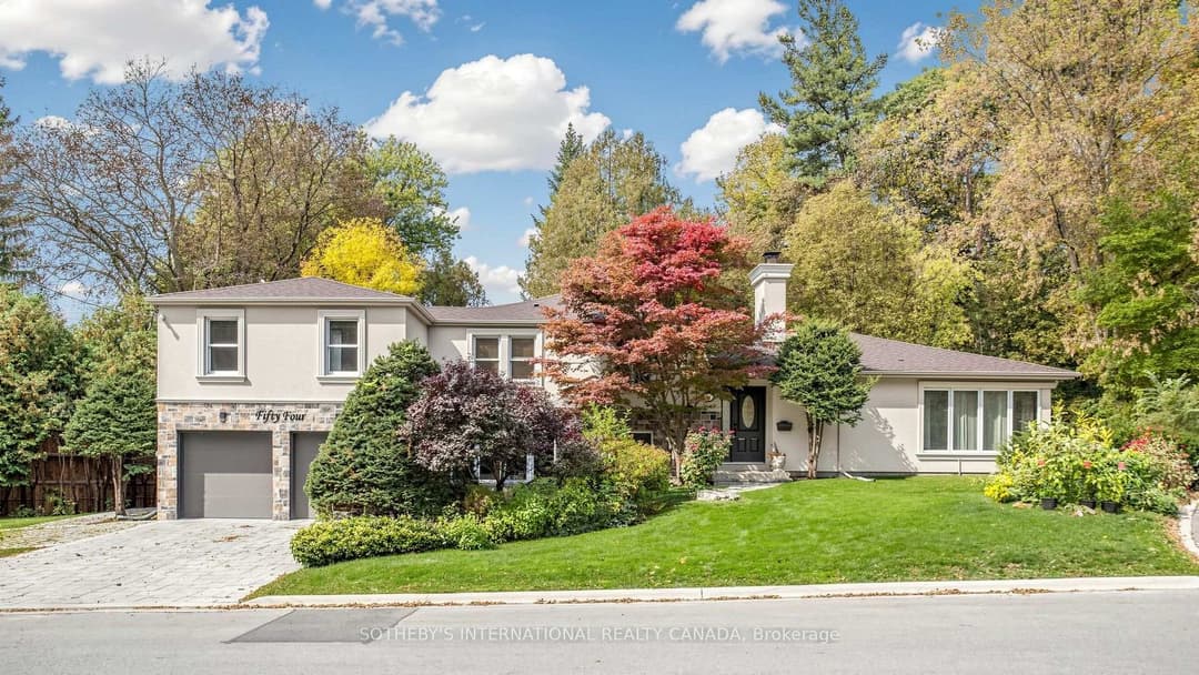 54 Plymbridge Road, Bridle Path / York Mills / Hoggs Hollow