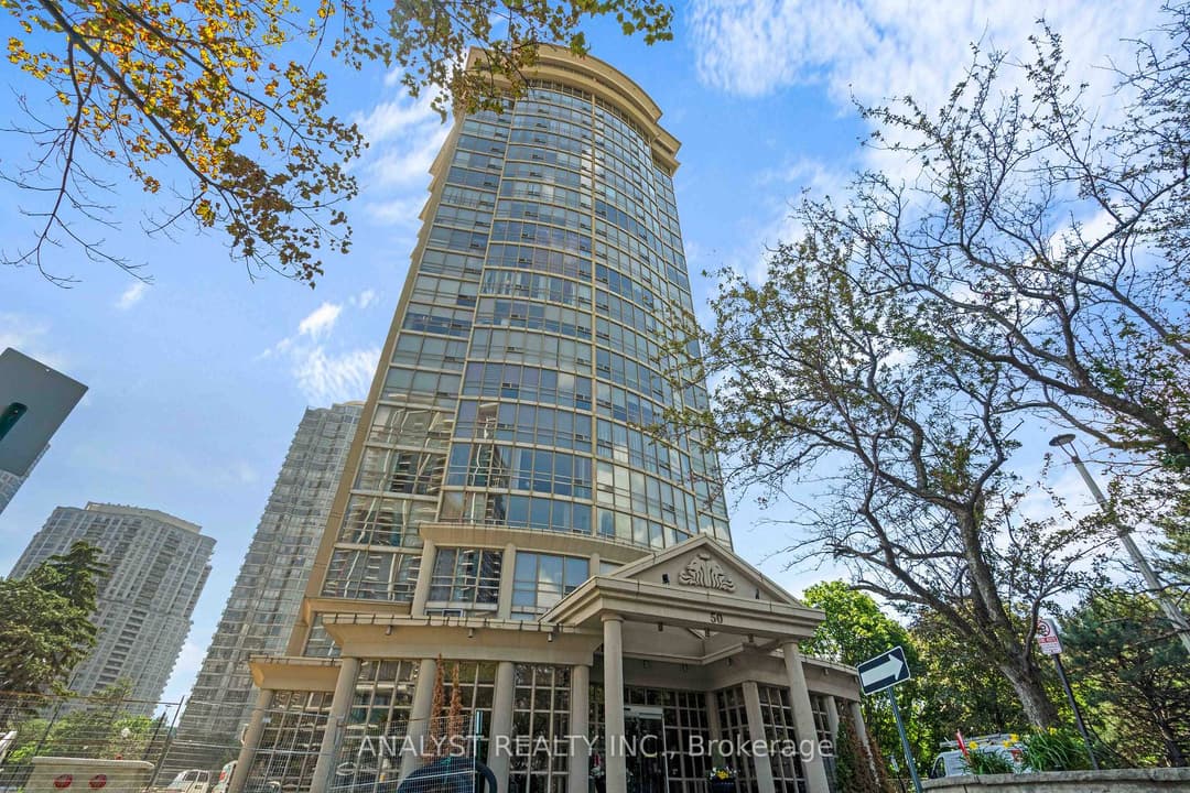 50 Eglinton Avenue Unit 909, Mississauga
