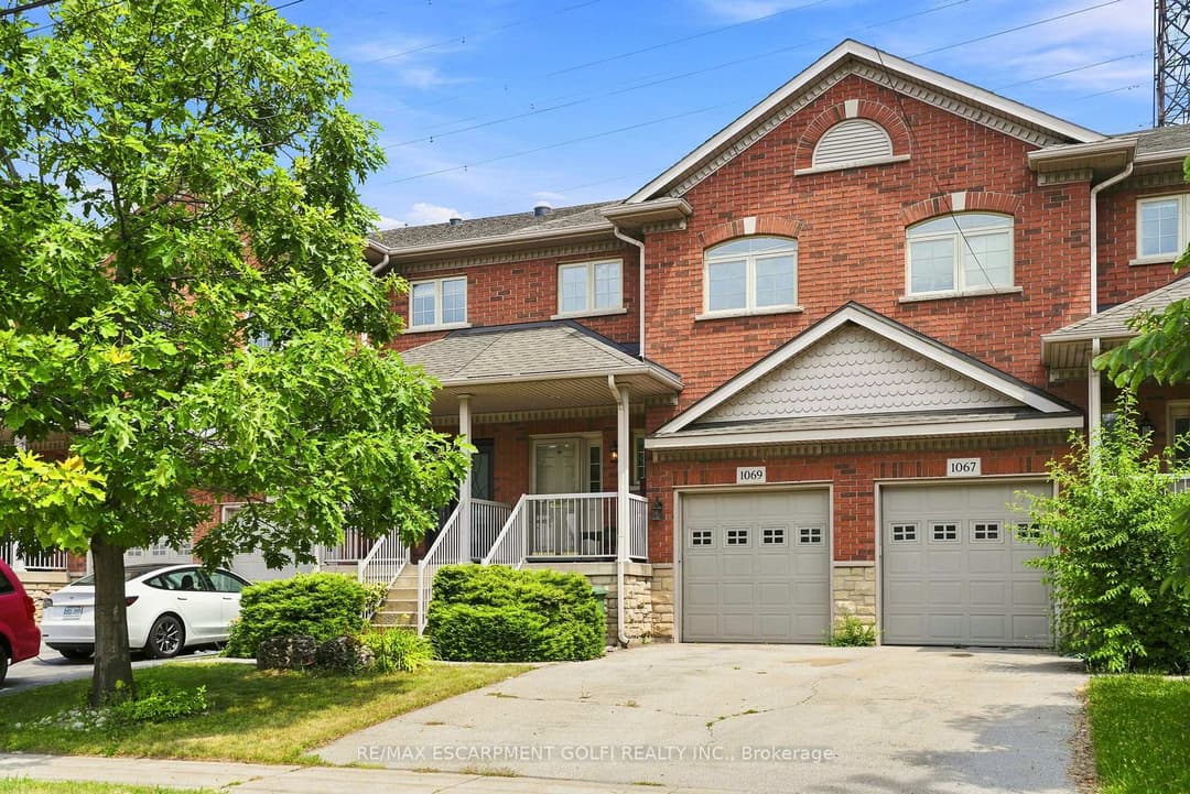 1069 Beach Boulevard, Hamilton