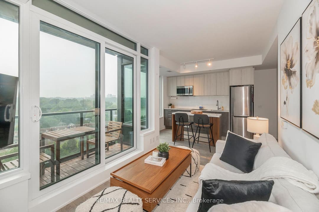 Virtual tour of 1926 Lake Shore Boulevard Unit 1616, High Park / Junction / Roncesvalles