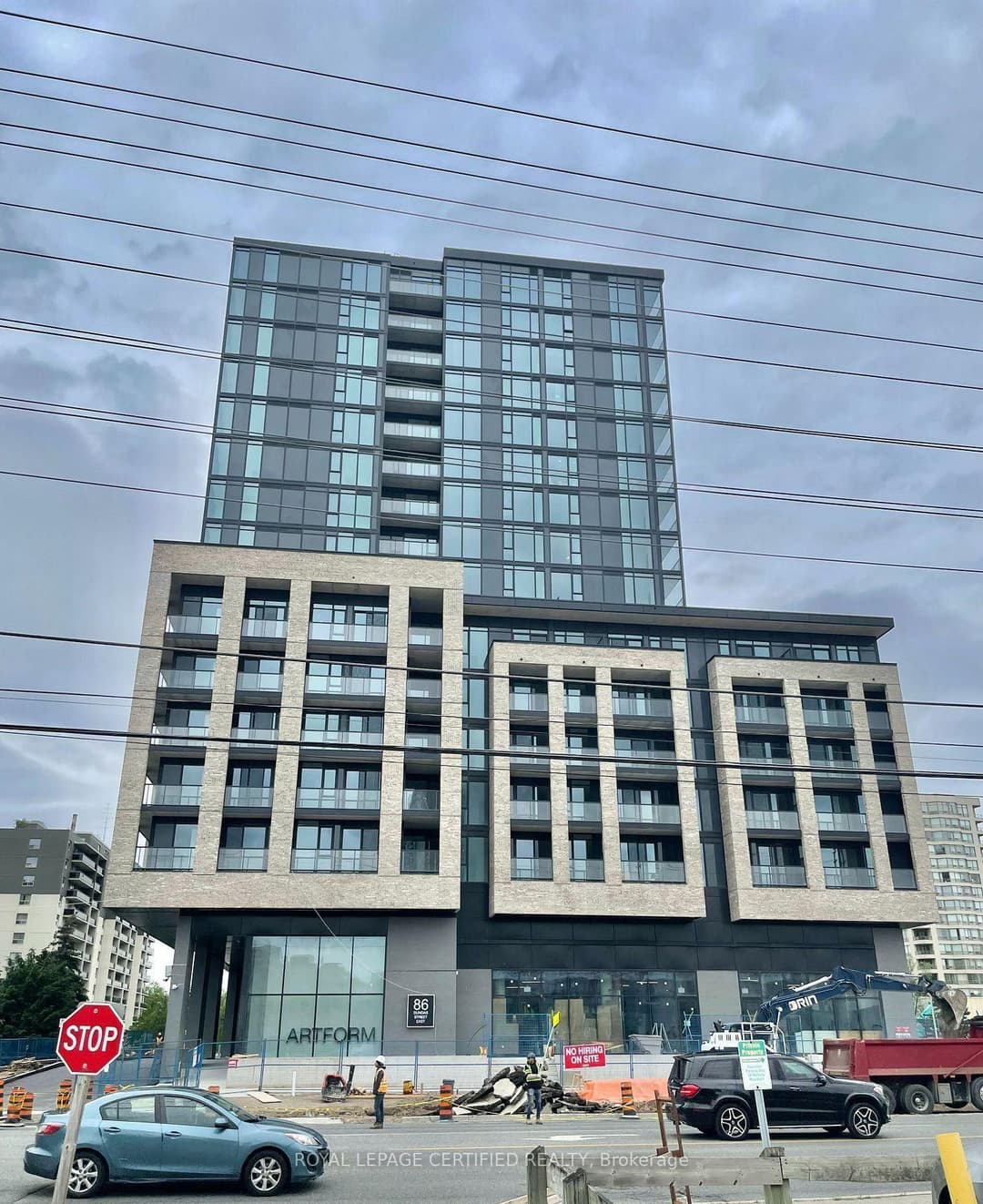 86 Dundas Street Unit 302, Mississauga