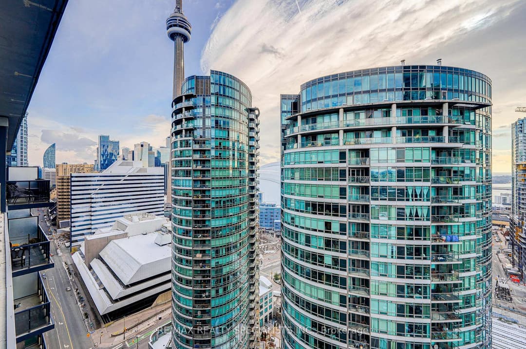 352 Front Street Unit 2305, Downtown Toronto / Waterfront