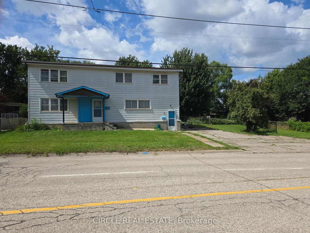 4 3rd Side Road, Milton