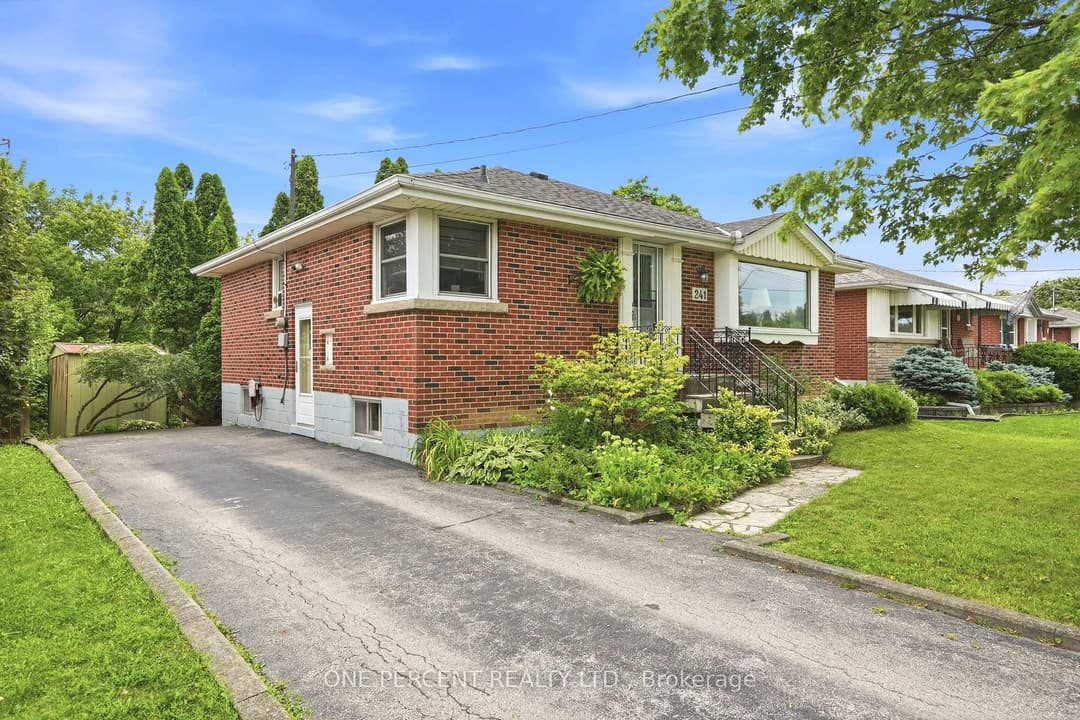 241 East 44th Street, Hamilton