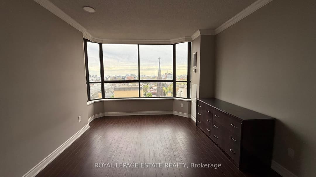 280 Simcoe Street Unit Ph3, Downtown Toronto / Waterfront