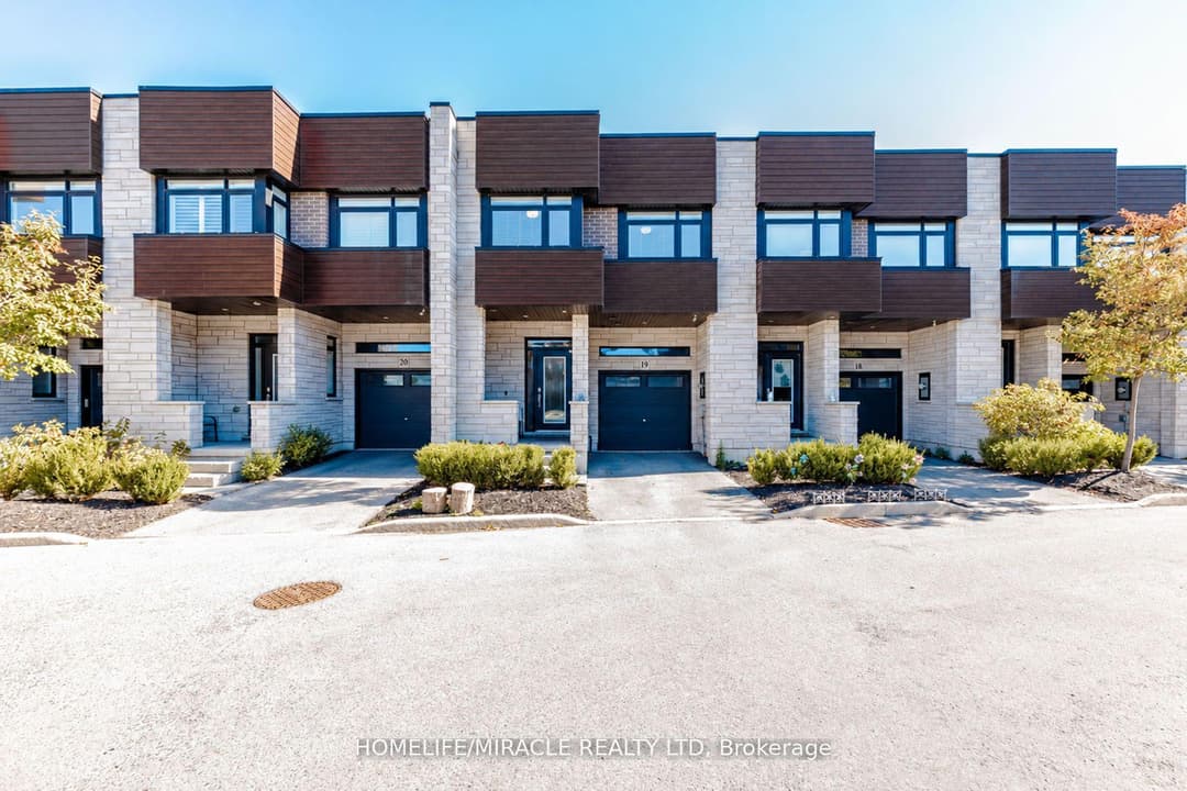 35 Midhurst Heights Unit 19, Hamilton