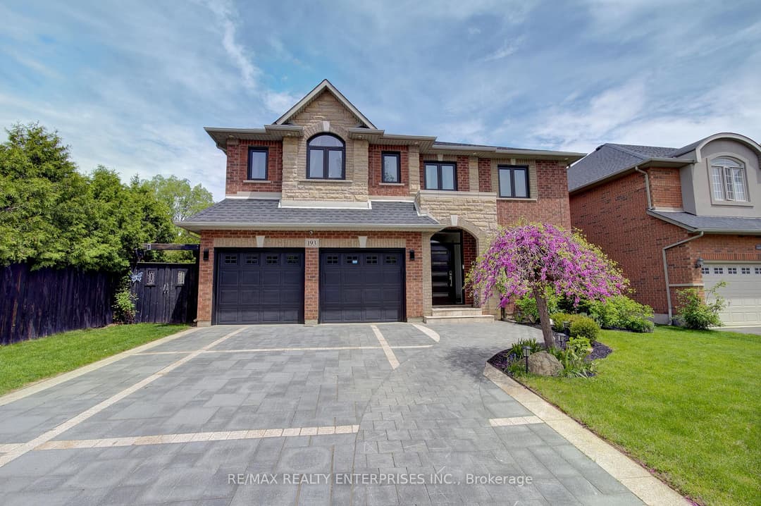 193 Teddington Place, Burlington