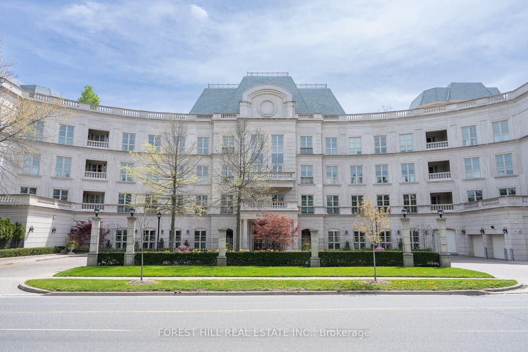1 POST Road Unit 303, Bridle Path / York Mills / Hoggs Hollow