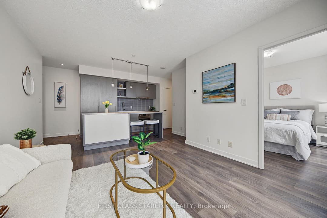 100 Harbour Street Unit 2801, Downtown Toronto / Waterfront