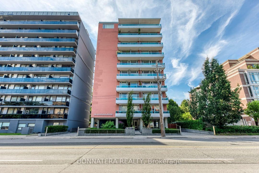 74 Spadina Road Unit 402, Annex / Yorkville / Summerhill