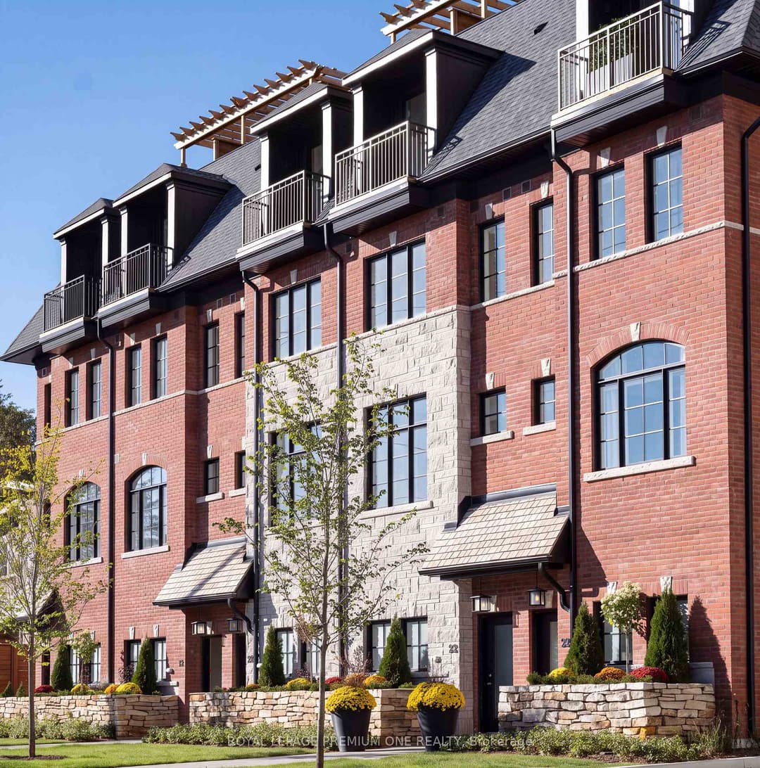 24 Earlington Avenue, Etobicoke (Islington / Rexdale)