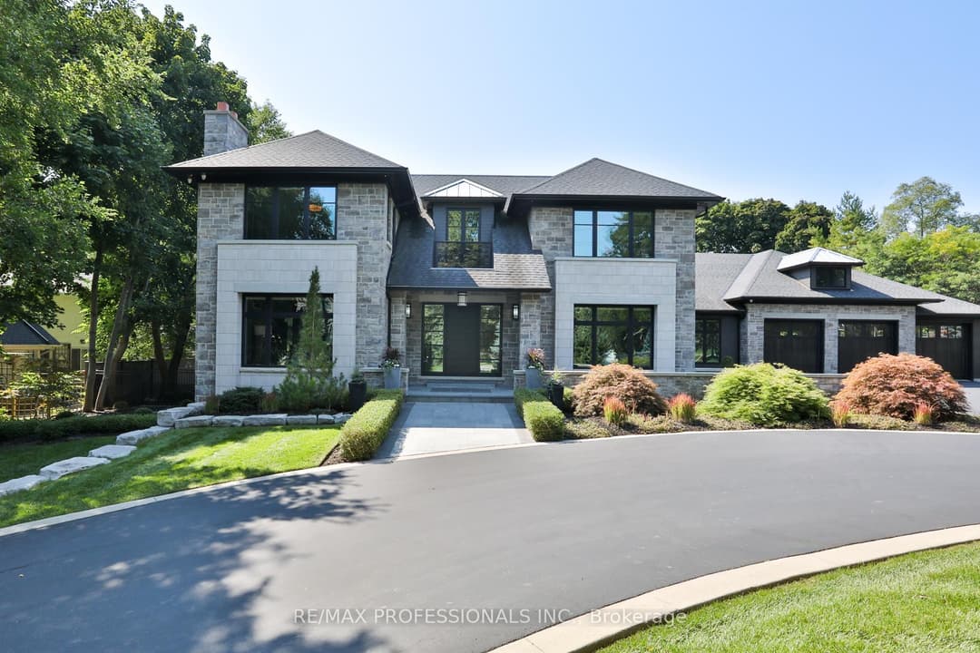 262 Maple Grove Drive, Oakville