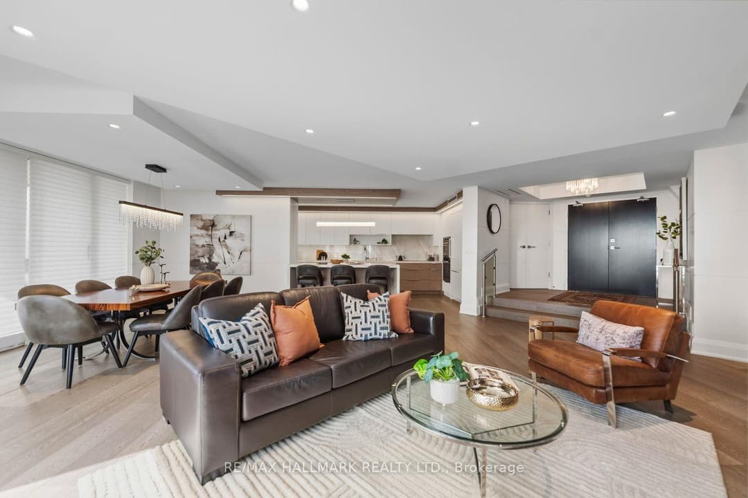 240 Heath Street Unit 1401, Forest Hill / Deer Park