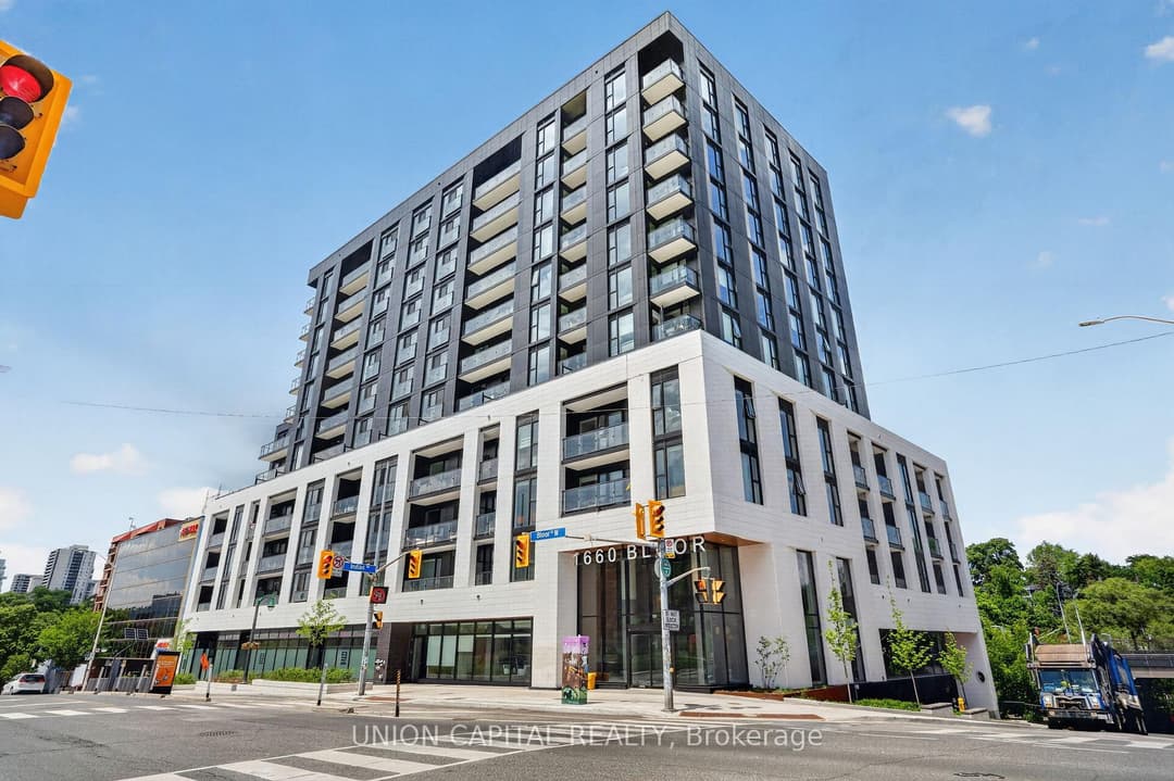 1660 Bloor Street Unit 910, Bloor West Village / Swansea
