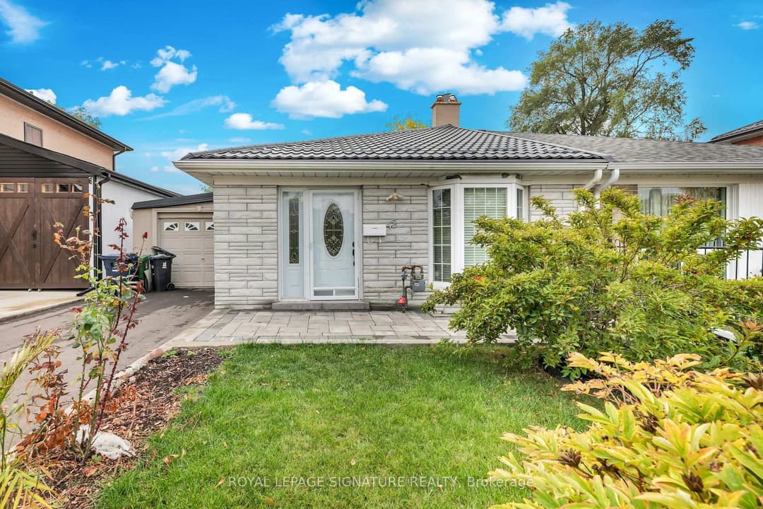 42 Lightwood Drive, Etobicoke (West Mall / Rexdale)