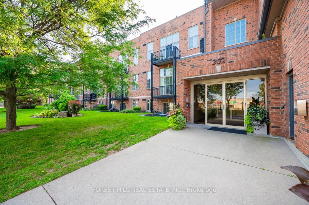 262 Dundas Street Unit 102, Hamilton