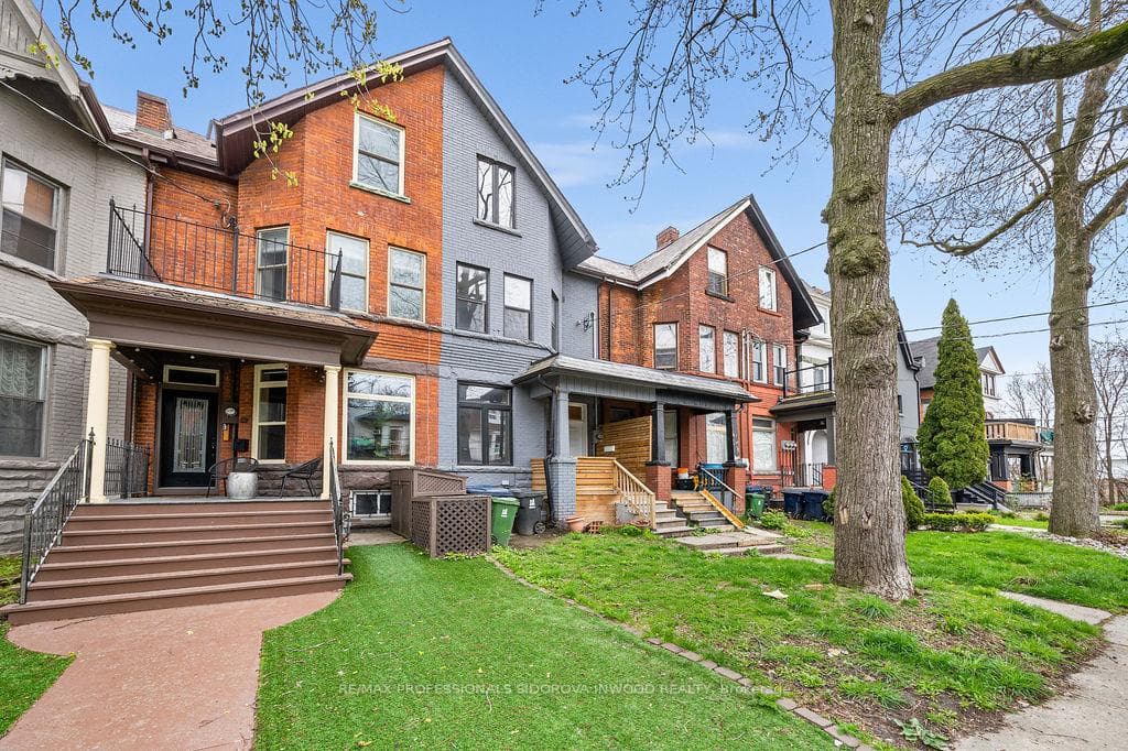 13 Spencer Avenue, High Park / Junction / Roncesvalles