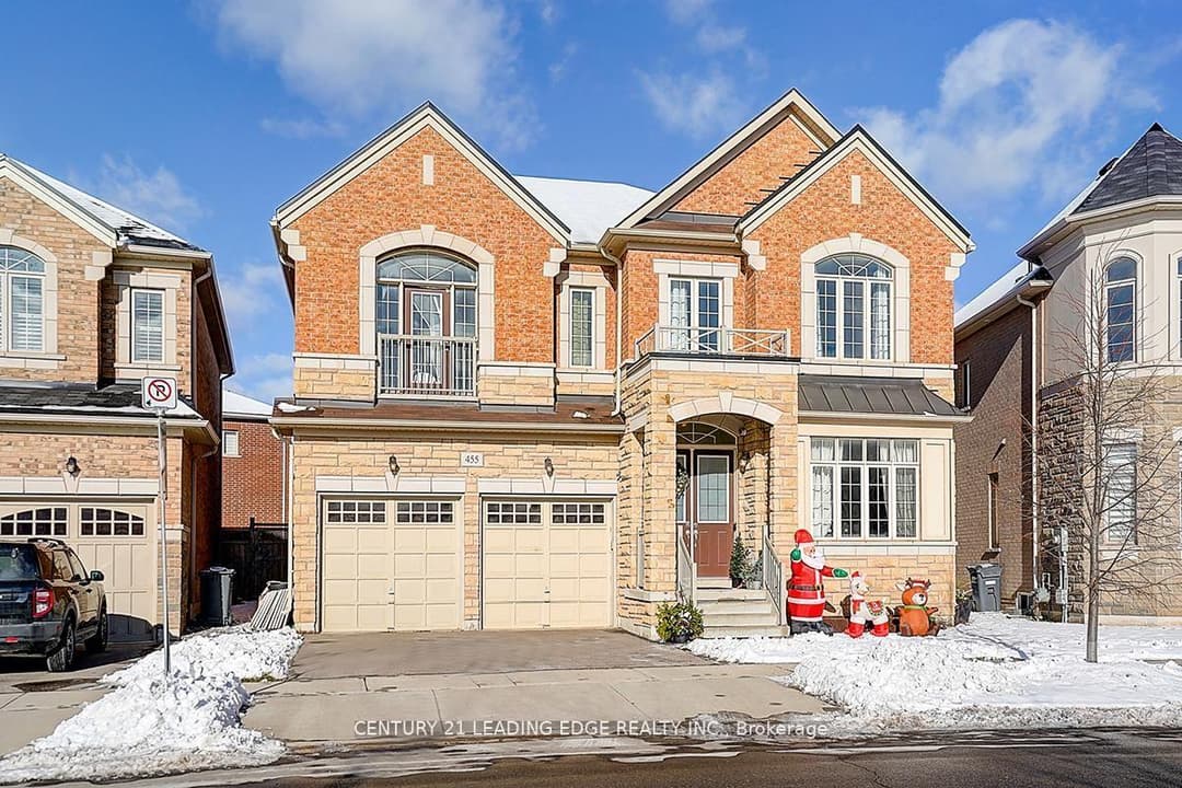 455 Threshing Mill Boulevard, Oakville