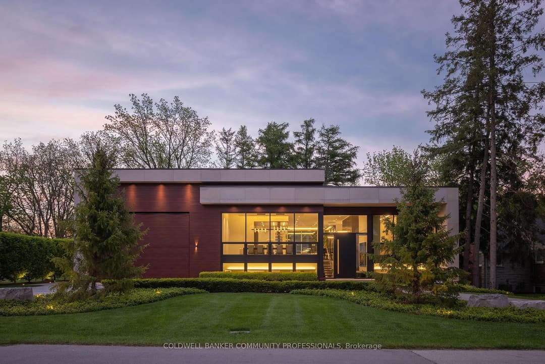 865 Glenwood Avenue, Burlington