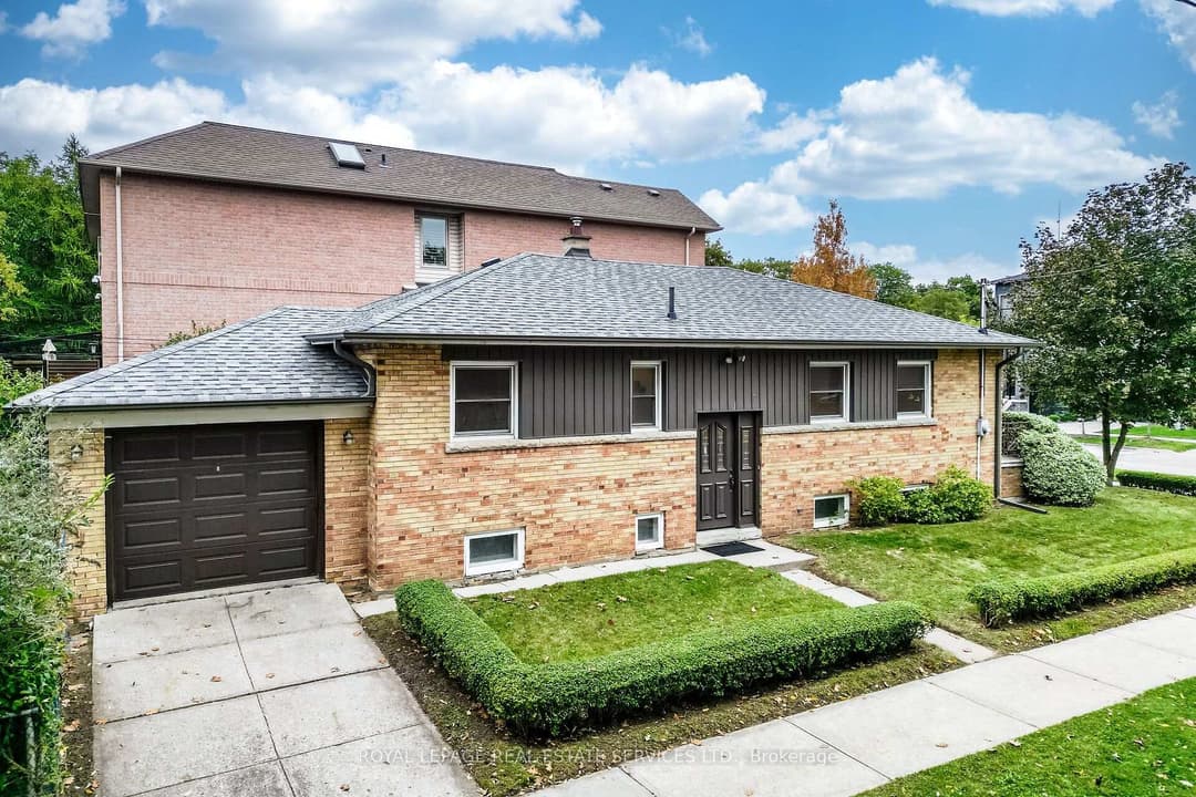 454 Rimilton Avenue, Liberty Village / Parkdale / South Parkdale