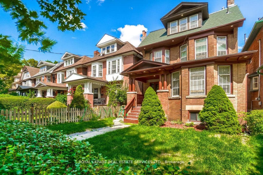 31 Tyndall Avenue, High Park / Junction / Roncesvalles
