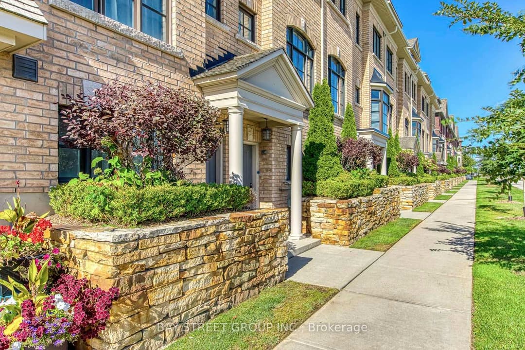 2172 Trafalgar Road Unit #14, Oakville