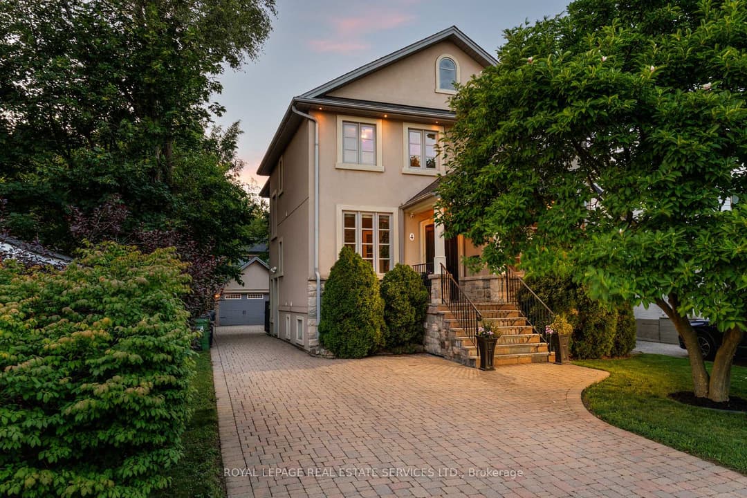 4 Springbrook Gardens, Corso Italia / Dufferin Grove
