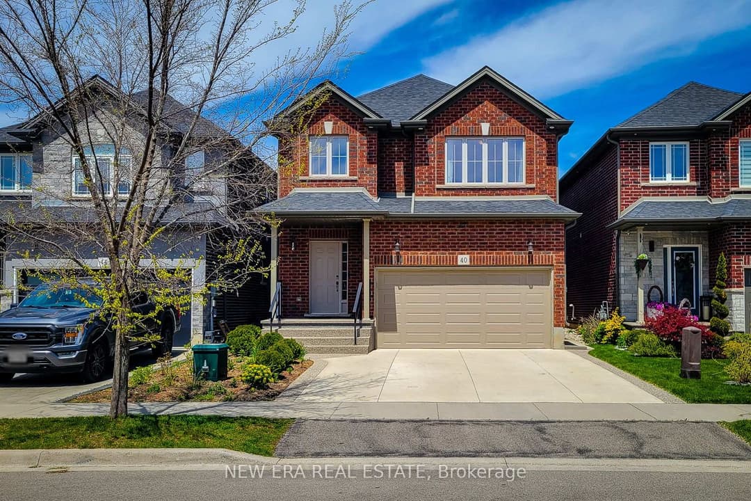 40 Fairgrounds Drive, Hamilton