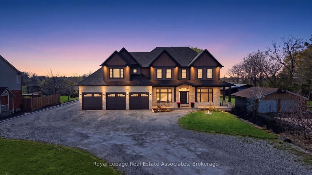 43 Third Road, Hamilton