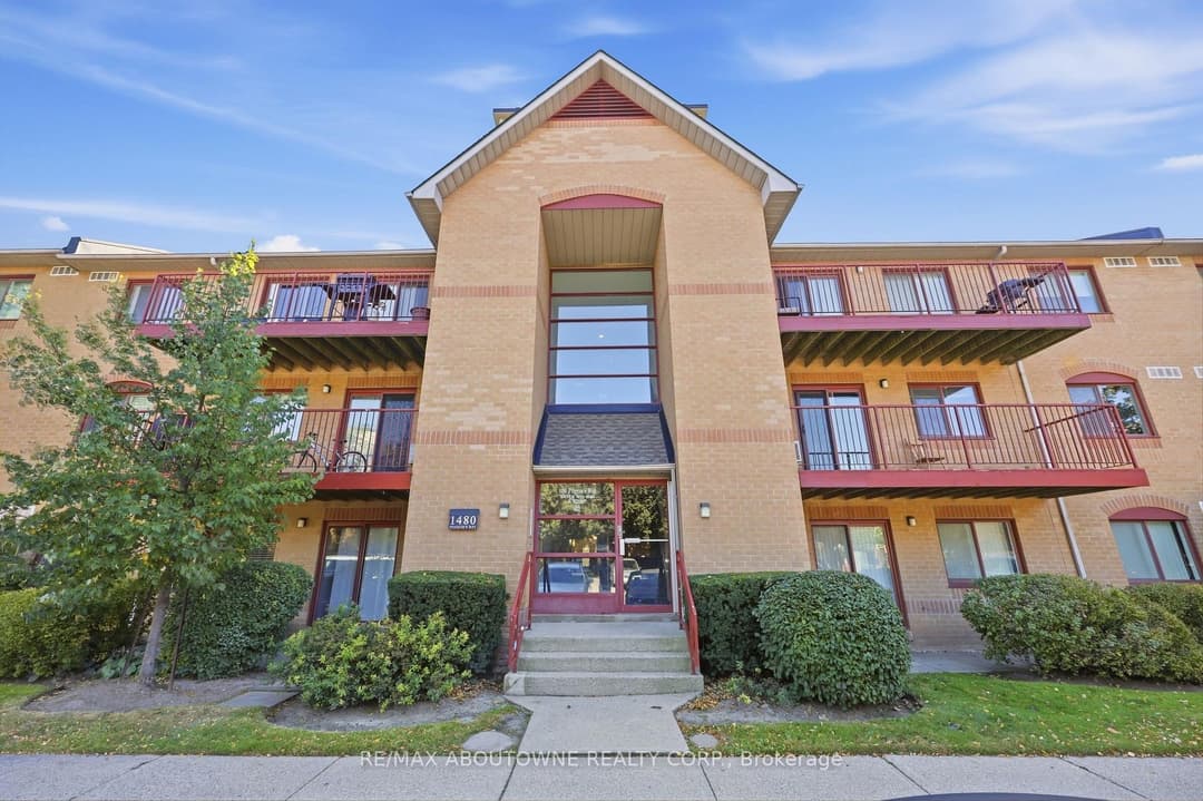 1480 Pilgrims Way Unit 1611, Oakville