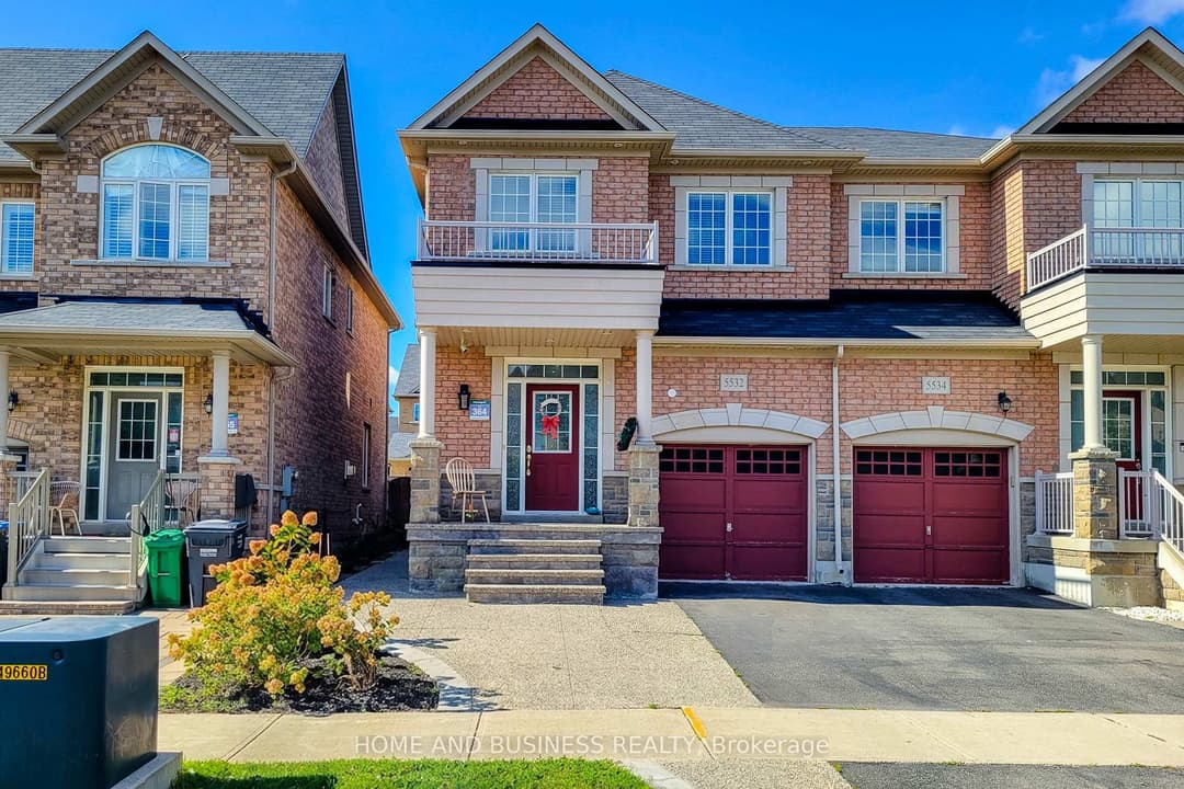 5532 Meadowcrest Avenue, Mississauga