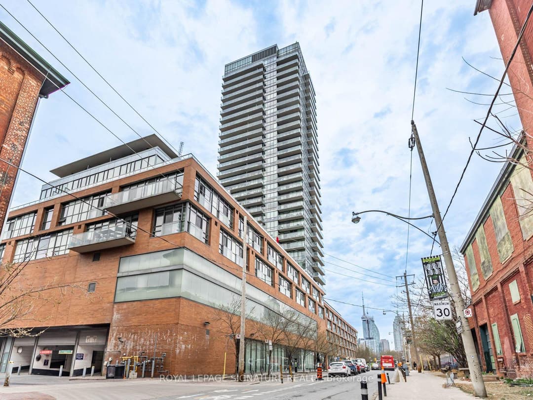 33 Mill Street Unit 2406, Regent Park / Cabbagetown / St. James Town