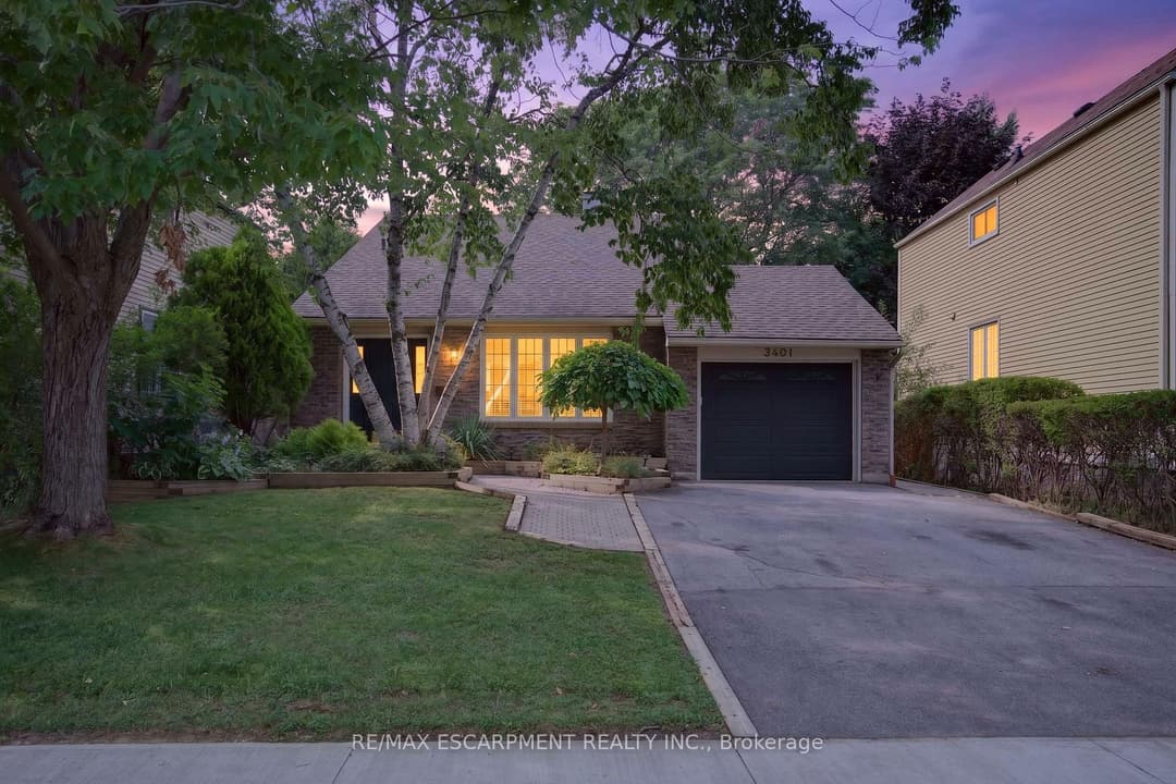3401 Rockwood Drive, Burlington