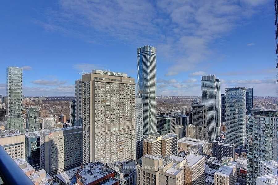 65 St Mary Street Unit 4401, Downtown Toronto / Waterfront