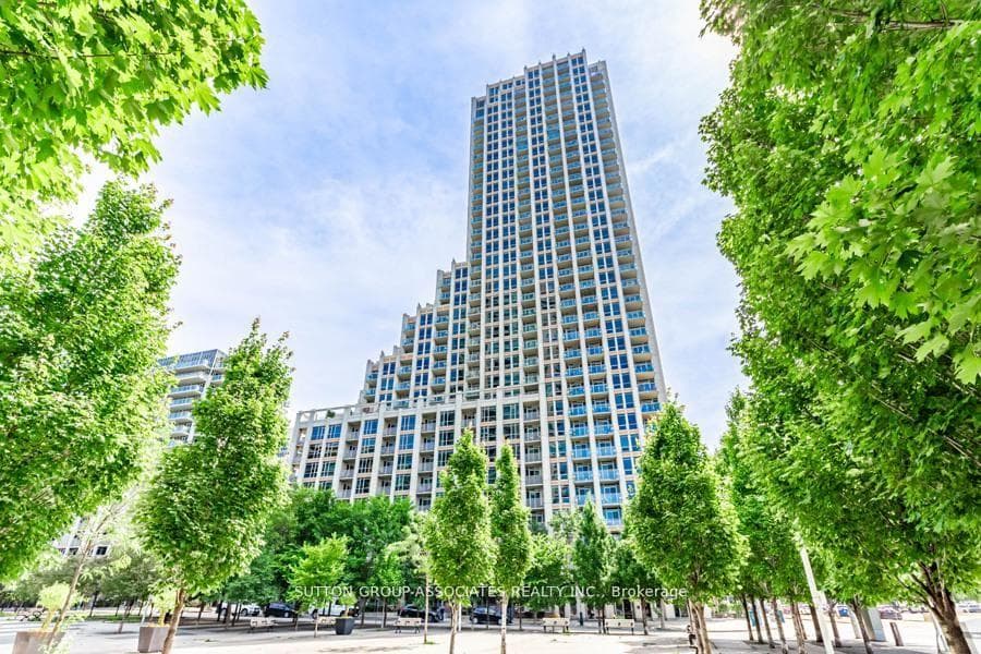 628 Fleet Street Unit 110, Downtown Toronto / Waterfront