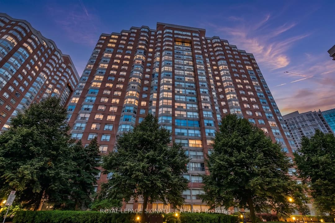 325 Webb Drive Unit 707, Mississauga