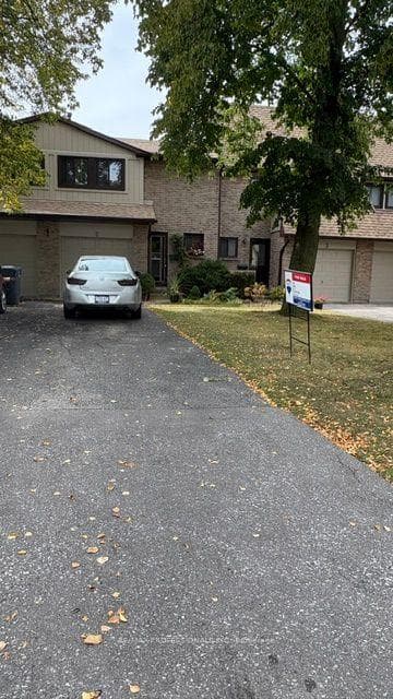 3345 Silverado Drive Unit #2, Mississauga