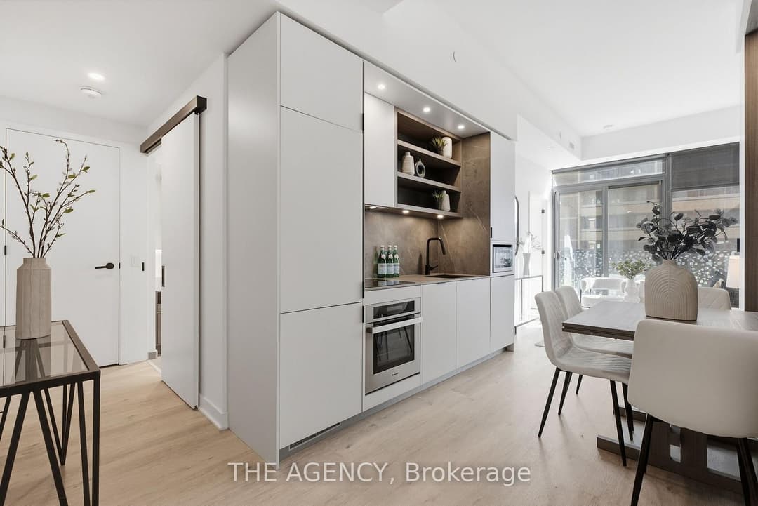 55 Charles Street Unit 1001, Regent Park / Cabbagetown / St. James Town