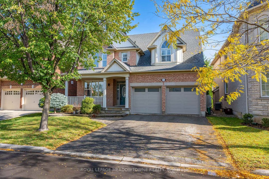 721 Switzer Crescent, Milton